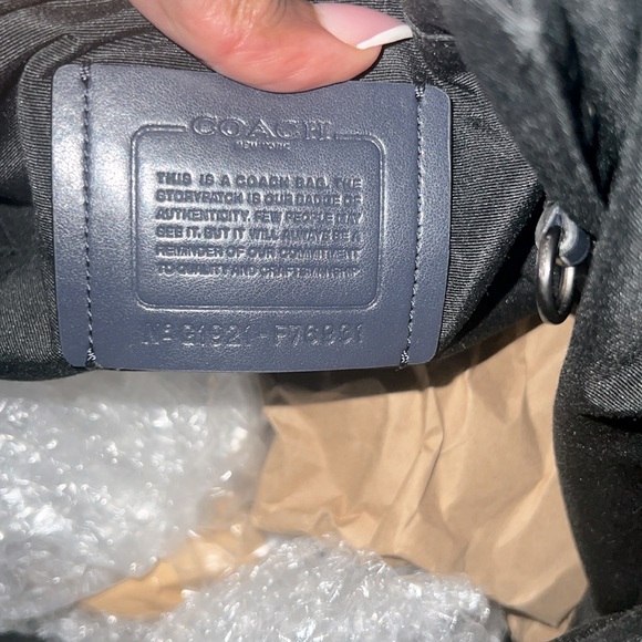 AUTHENTIC COACH HUDSON BACKPACK IN COLOR BLOCK - Picture 7 of 16